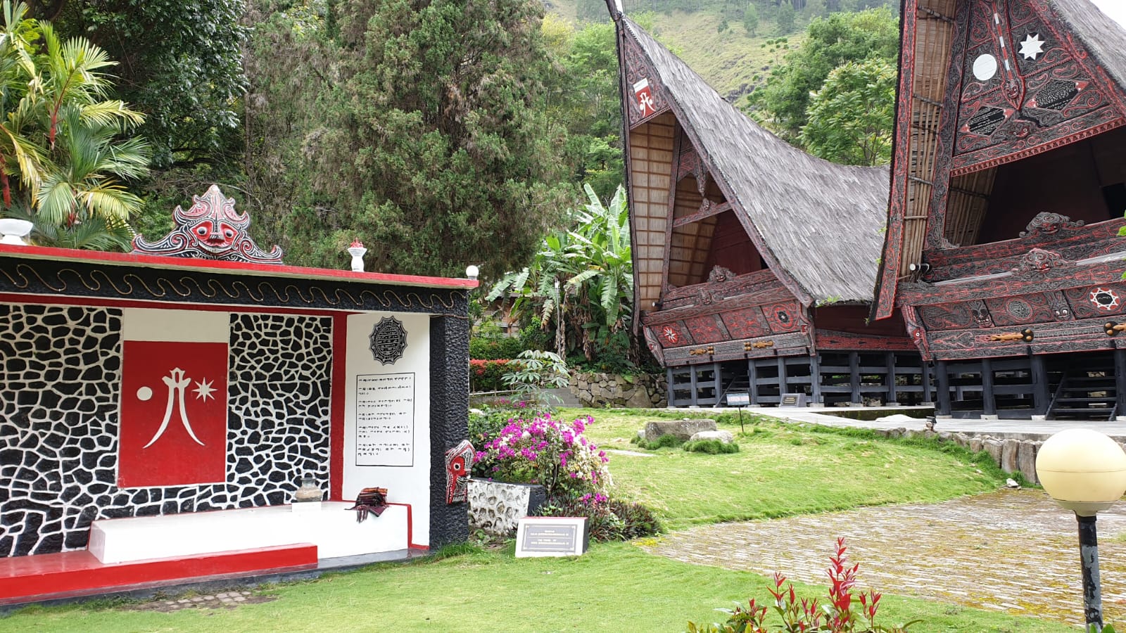 Sekilas Tentang Yayasan